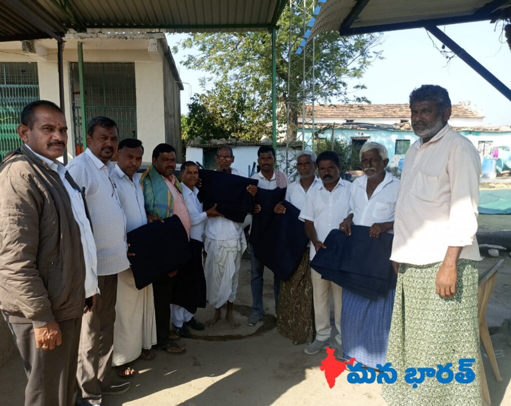 మున్నూరు కాపు మిత్ర సేవా సొసైటీ సేవాభావం..