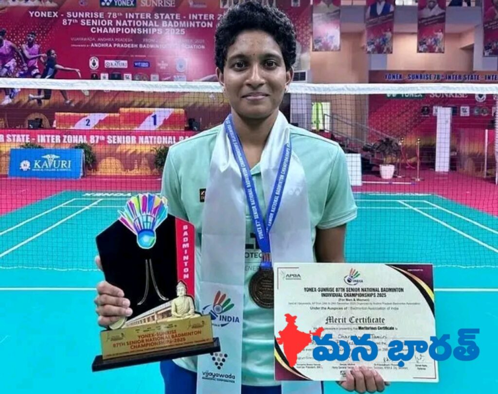 బ్యాడ్మింటన్‌లో గోల్డ్ మెడల్.. అభినందించిన సీఎం