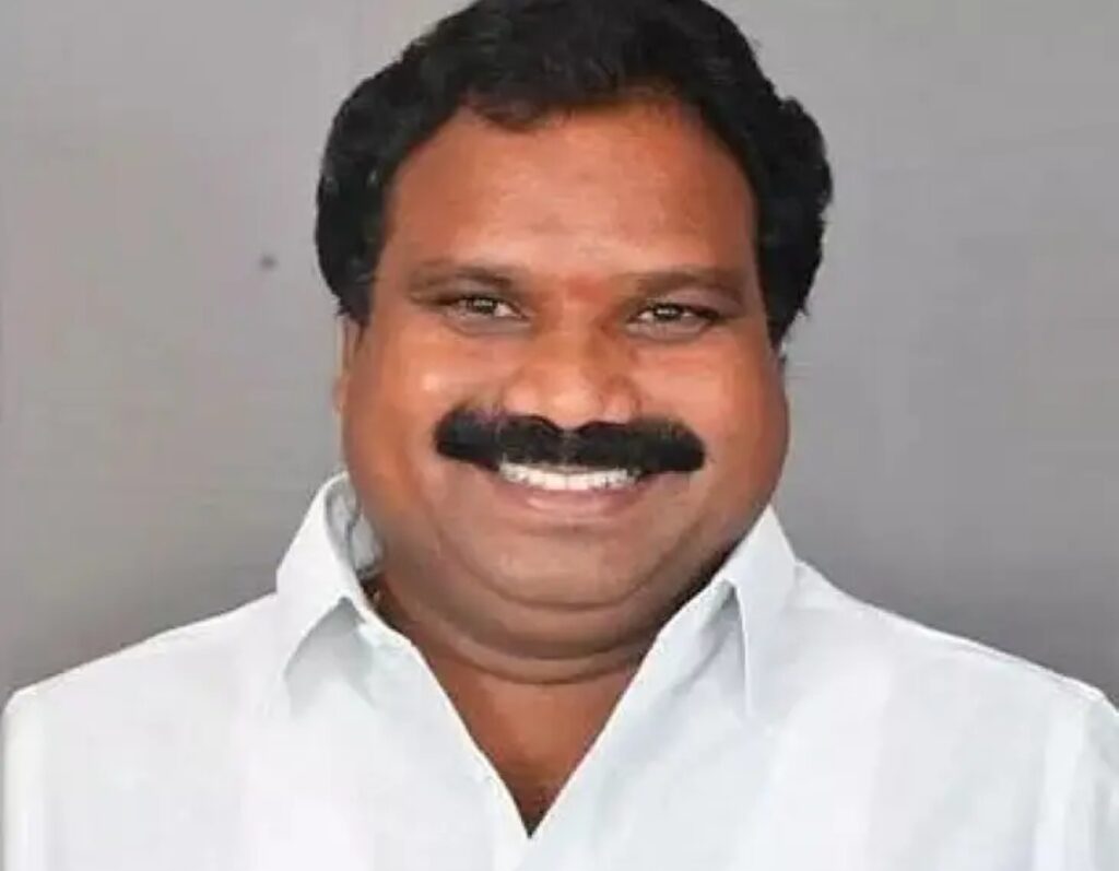 బీఆర్ఎస్ గూటికి మాజీ ఎమ్మెల్యే ఆరూరి రమేశ్