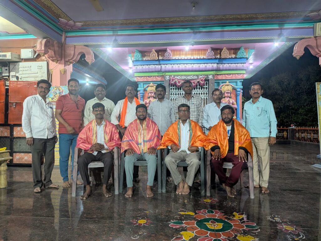 గుబిడి భజన పోటీల్లో 12వ వార్డు భజన మండలి ప్రతిభ..