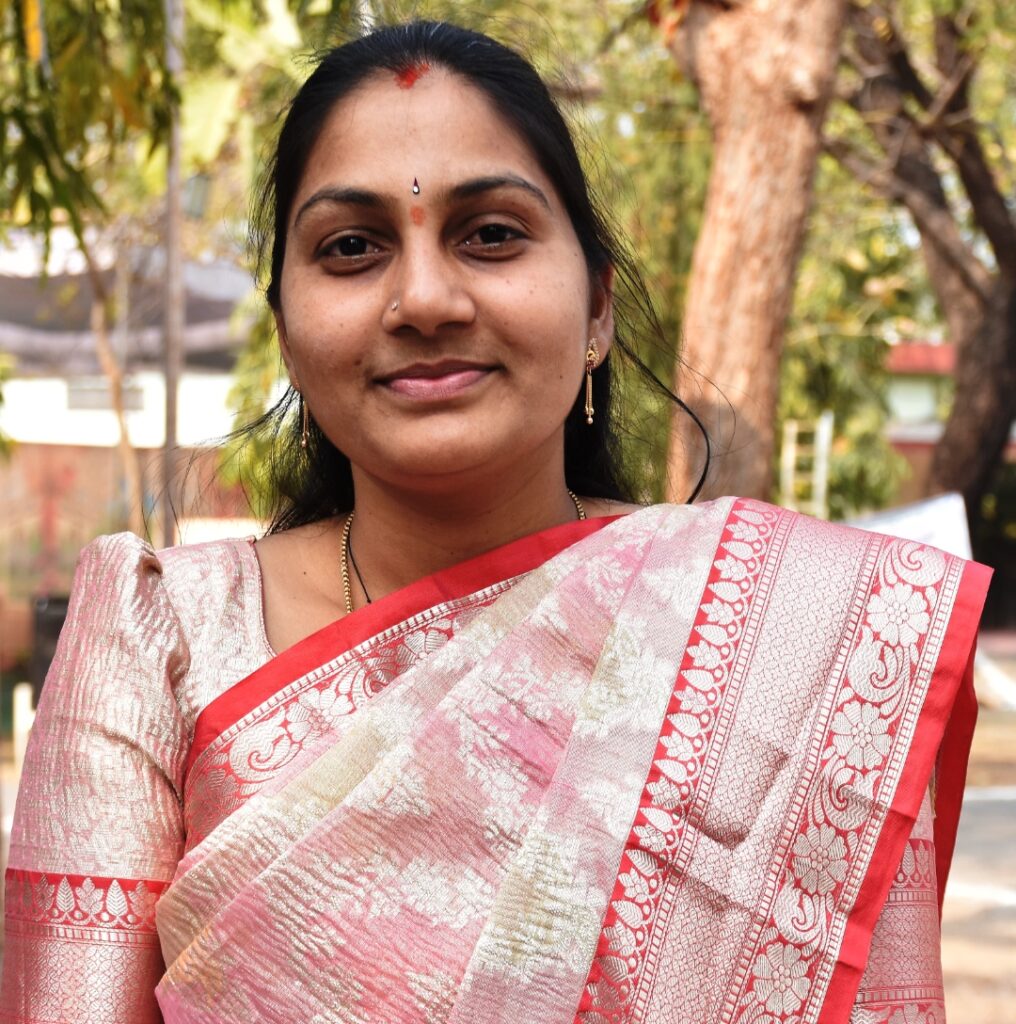 ఆదిలాబాద్ మున్సిపల్ చైర్‌పర్సన్‌గా అనూష బండారి ఎన్నిక