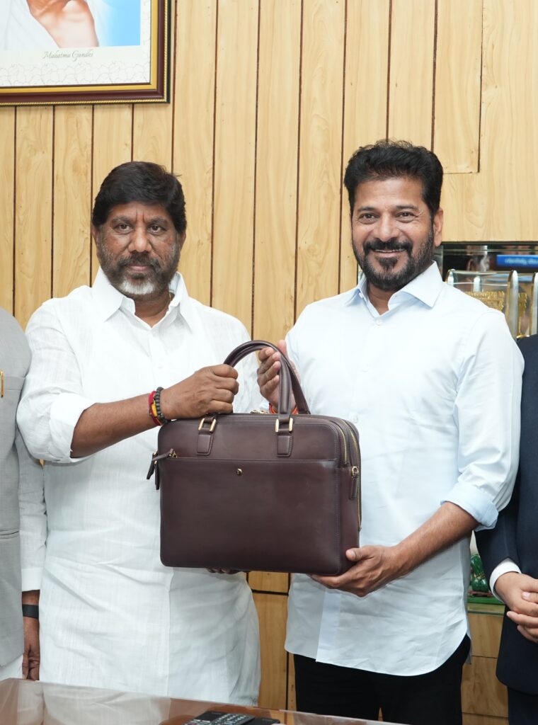 తెలంగాణ బడ్జెట్‌లో సంక్షేమానికి పెద్దపీట