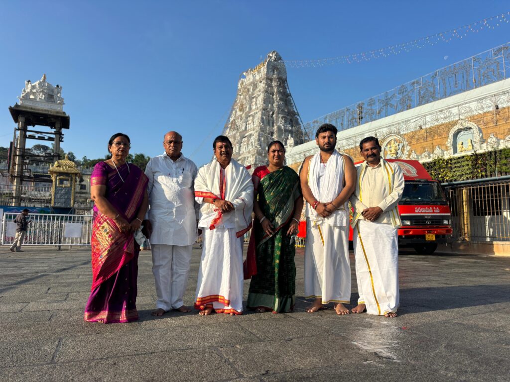 శ్రీవారిని దర్శించుకున్న మాజీ ఎమ్మెల్యే