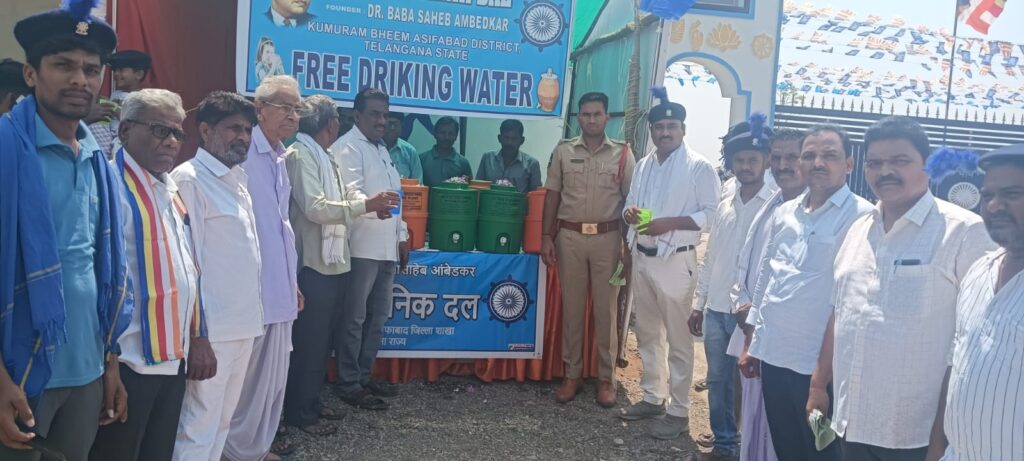 బాటసారులకు శీతల జల సేవ..