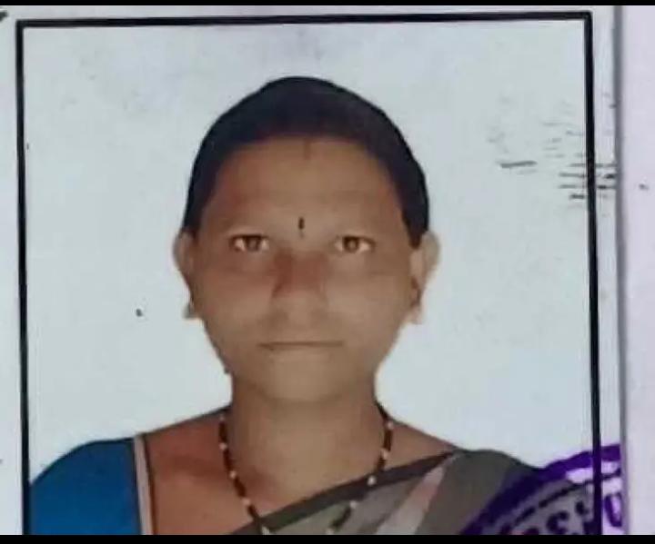 కూలర్ షాక్ తో మహిళ మృతి..