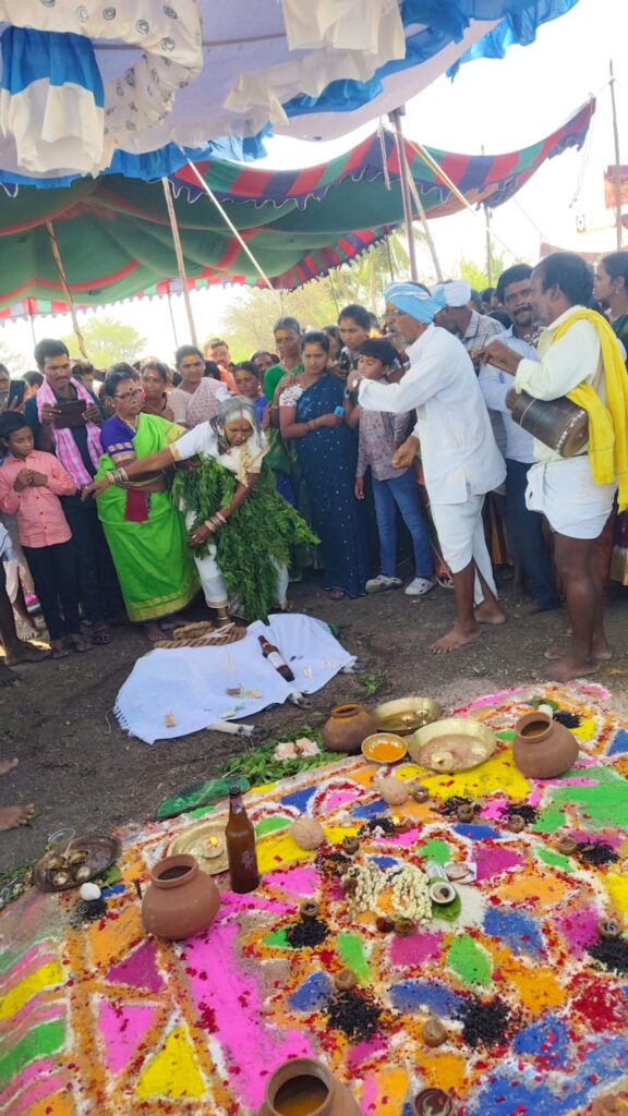 ఘనంగా బీరప్ప బండారు ఉత్సవాలు..
