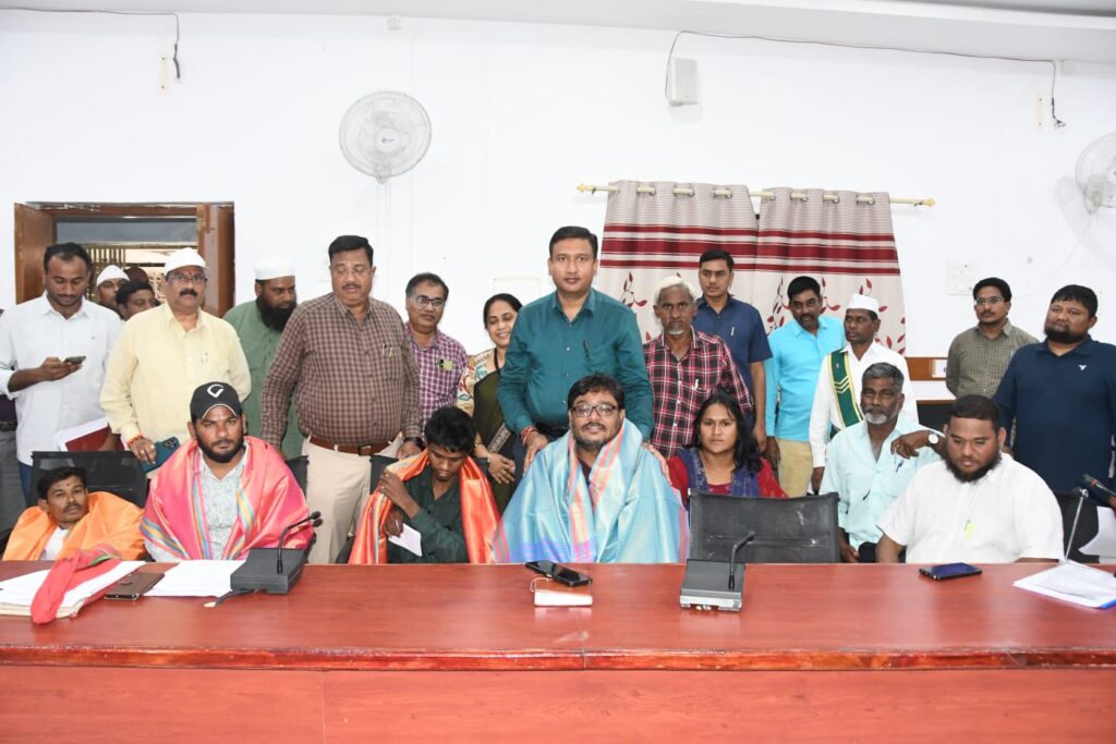 దివ్యాంగుల సమస్యల పరిష్కారానికి కృషి….