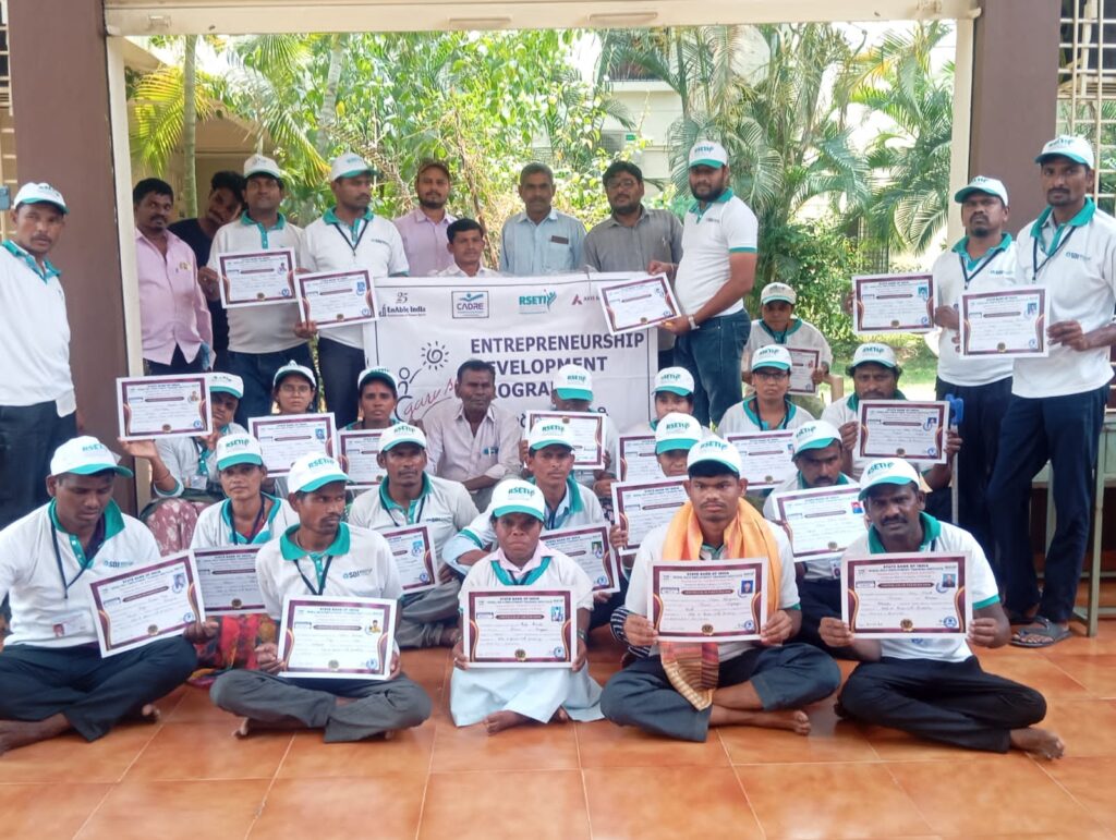 దివ్యాంగులకు వ్యాపార నైపుణ్య శిక్షణ.!