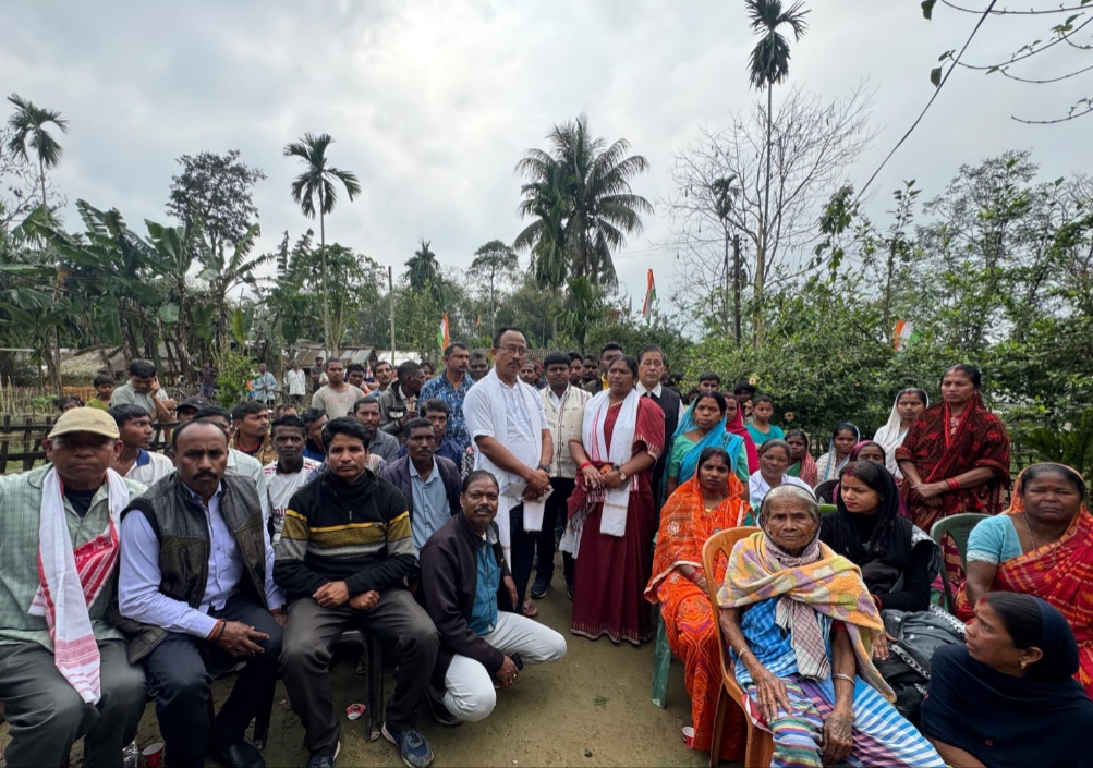అస్సాంలో మంత్రి సీతక్క విస్తృత ప్రచారం..