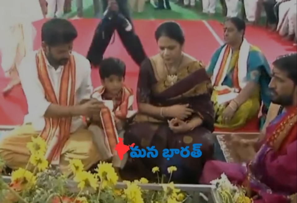 సీఎం మనువడు బాసరలో అక్షరాభ్యాసం.!