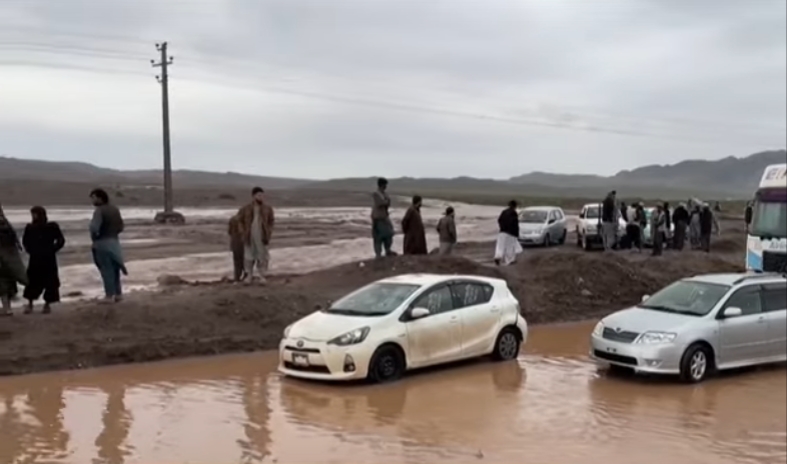 భారీ వర్షాలు.. 110 మంది మృతి 