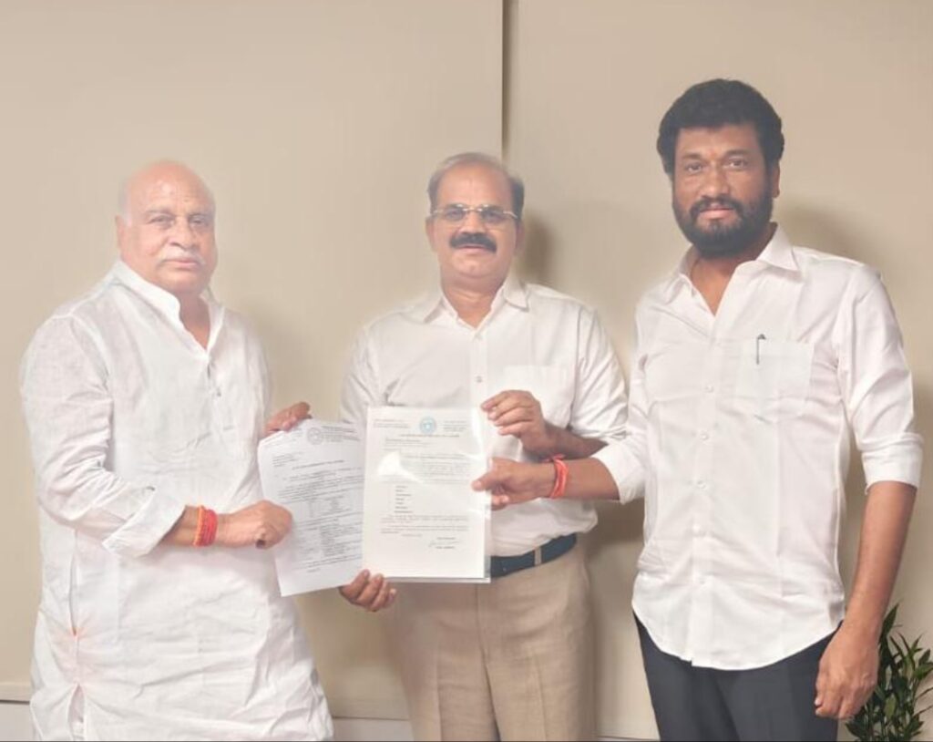 కొనుగోలు కేంద్రాలు ప్రారంభించాలి..