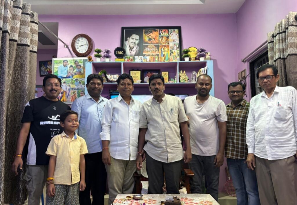 పీఆర్ఆర్ జన్మదిన వేడుకలో జాదవ్ శ్రావణ్ కుమార్ 