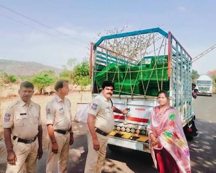 పశువుల అక్రమ రవాణాపై కఠిన నిఘా..