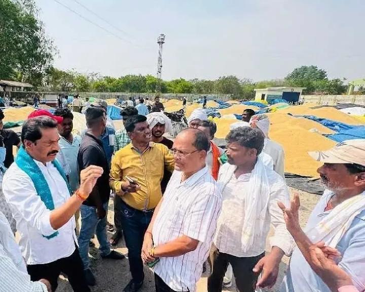 అకాల వర్షాలకు రైతులు ఆందోళన చెందొద్దు..