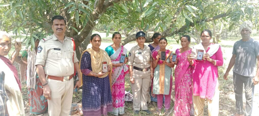 మహిళలకు అవగాహన.. యువతకు క్రమశిక్షణ అవసరం: గంట్యాడ ఎస్సై డి. సాయికృష్ణ