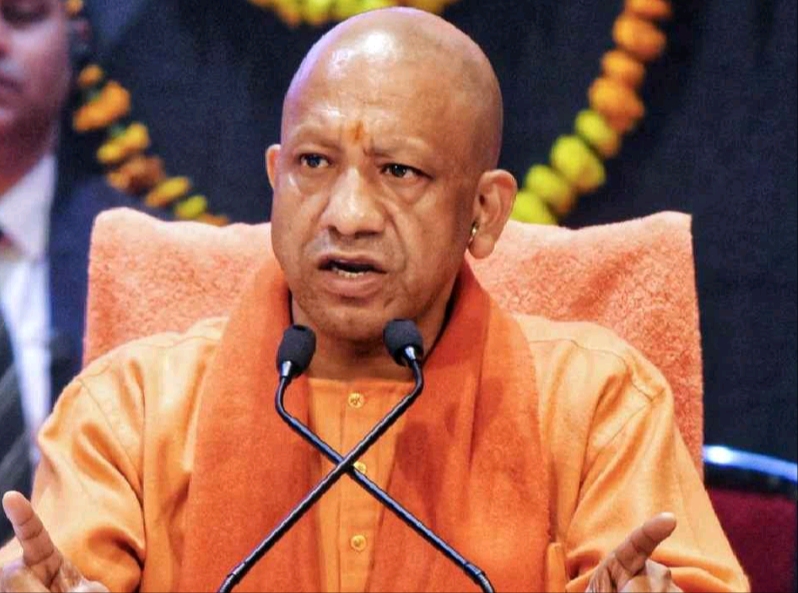రోడ్లపై నమాజ్‌కు అనుమతి లేదు: సీఎం