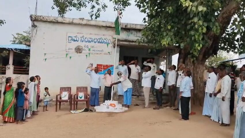 తెలంగాణ సాధనలో యువత త్యాగాలు చిరస్మరణీయం