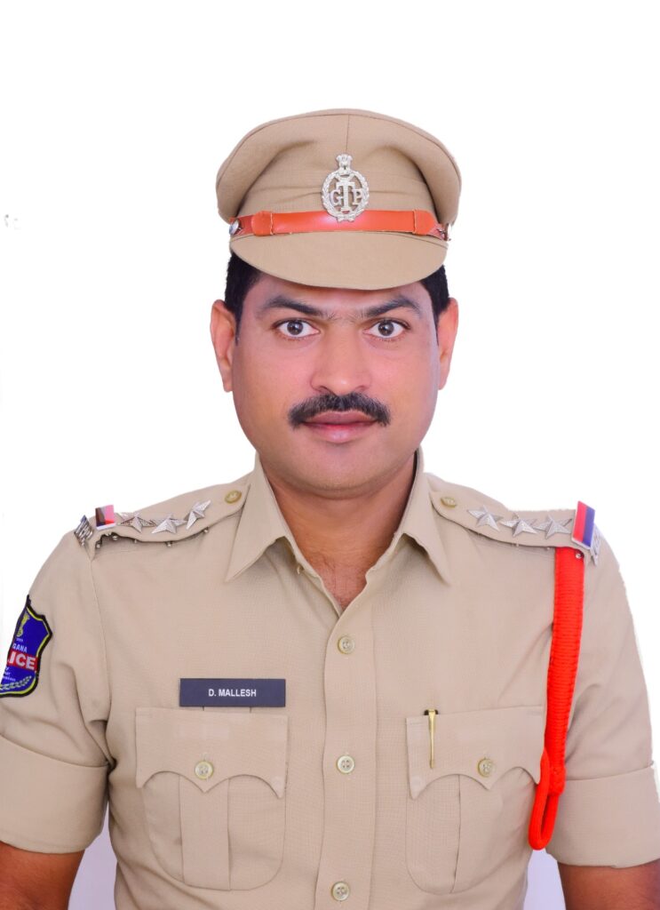 డ్రగ్స్ రహిత సమాజమే లక్ష్యం: సీఐ దగ్గు మల్లేష్