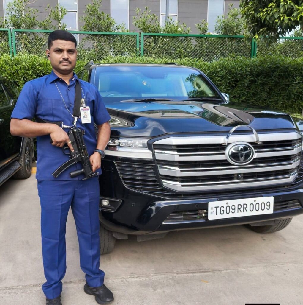 విధి వంచిన వైనం.. సీఎం గన్ మెన్ మృతి