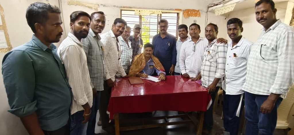 విద్యుత్ శాఖ నూతన ఏఈగా గుగులోతు నగేష్ ..