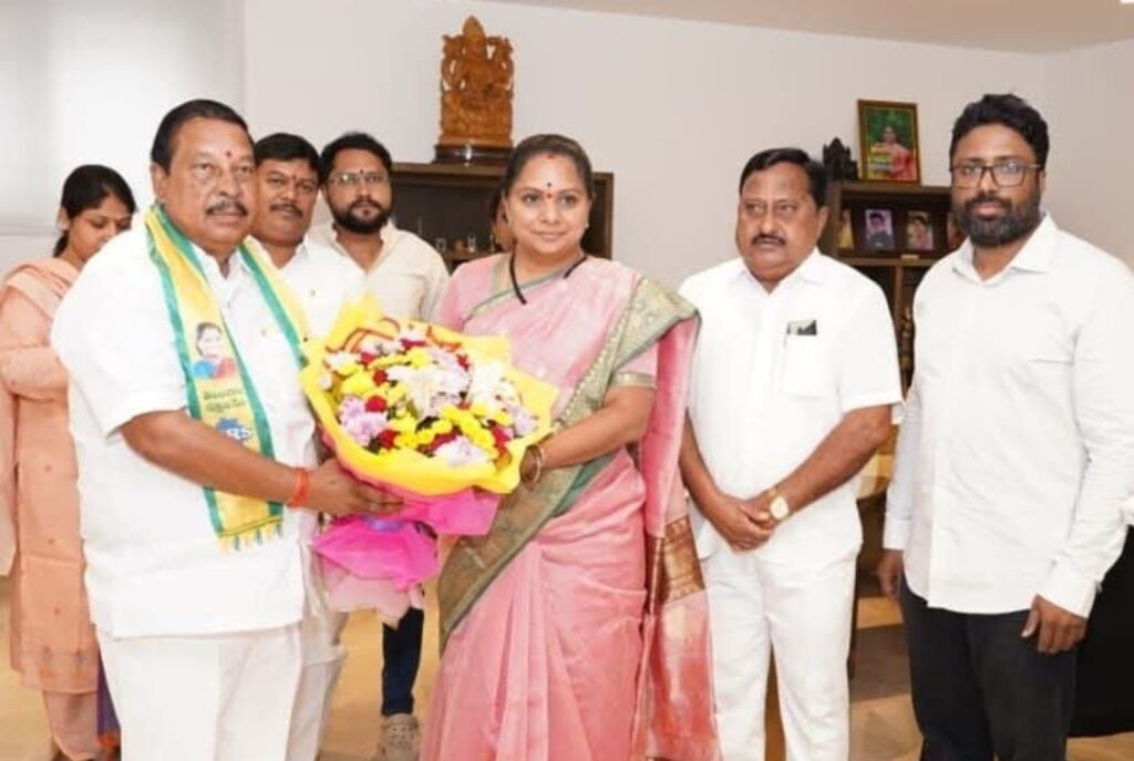 అంకిత భావంతో పనిచేస్తా: మాజీ ఎమ్మెల్యే