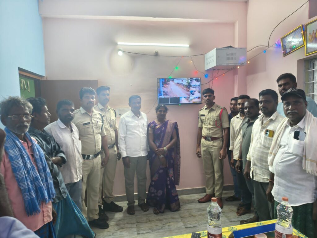 నేరాల నియంత్రణకు సీసీ కెమెరాల పాత్ర కీలకం