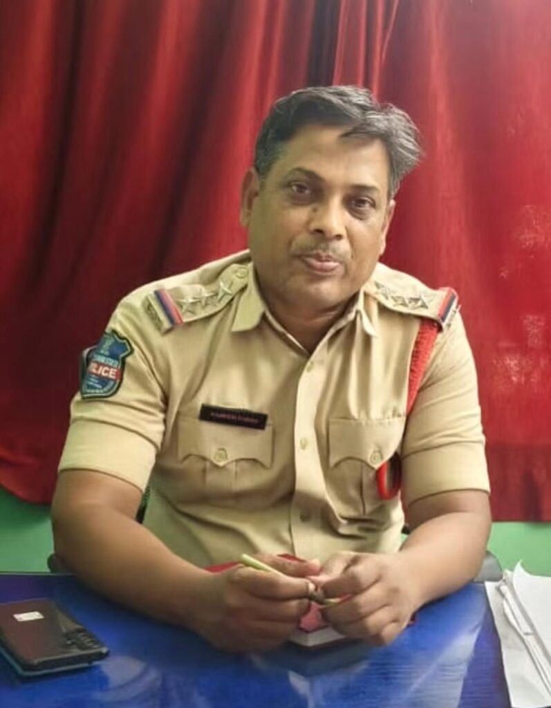 అక్రమ రవాణా చేస్తే కఠిన చర్యలు: సీఐ