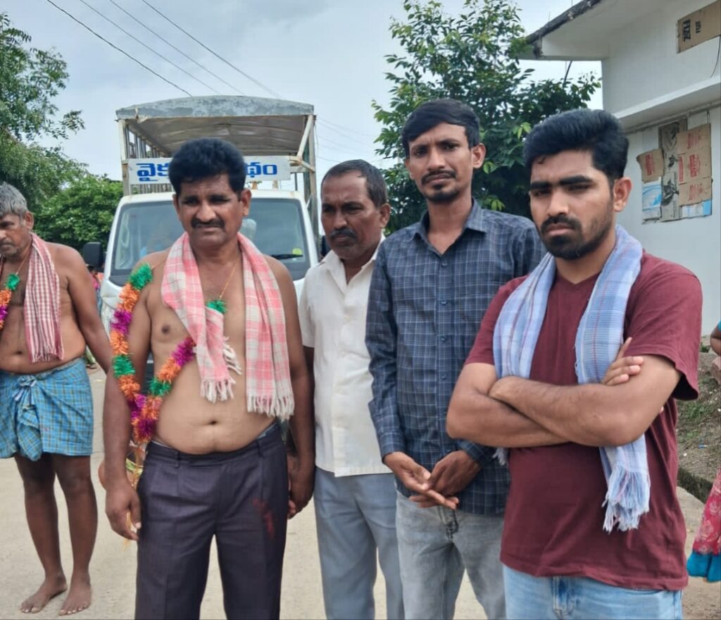 బాధిత కుటుంబానికి అండగా ఉంటాం..