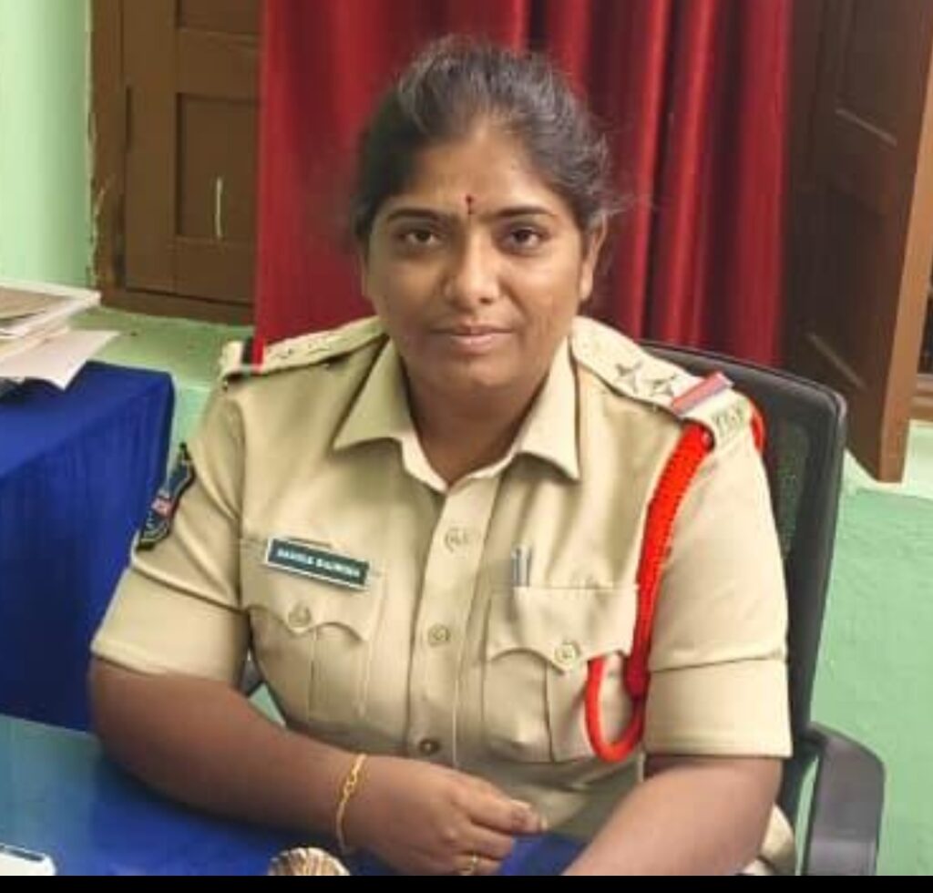 అనుమతులు లేకుండా కల్తీ కల్లు విక్రయం.. 