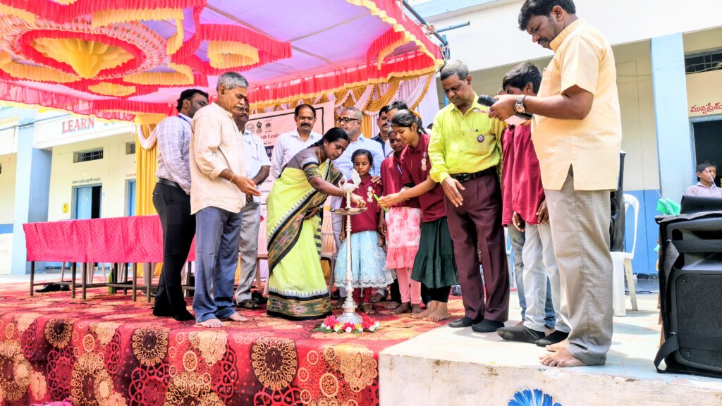 పర్యావరణ పరిరక్షణే నిజమైన విద్య : DEO గోవిందరాజులు