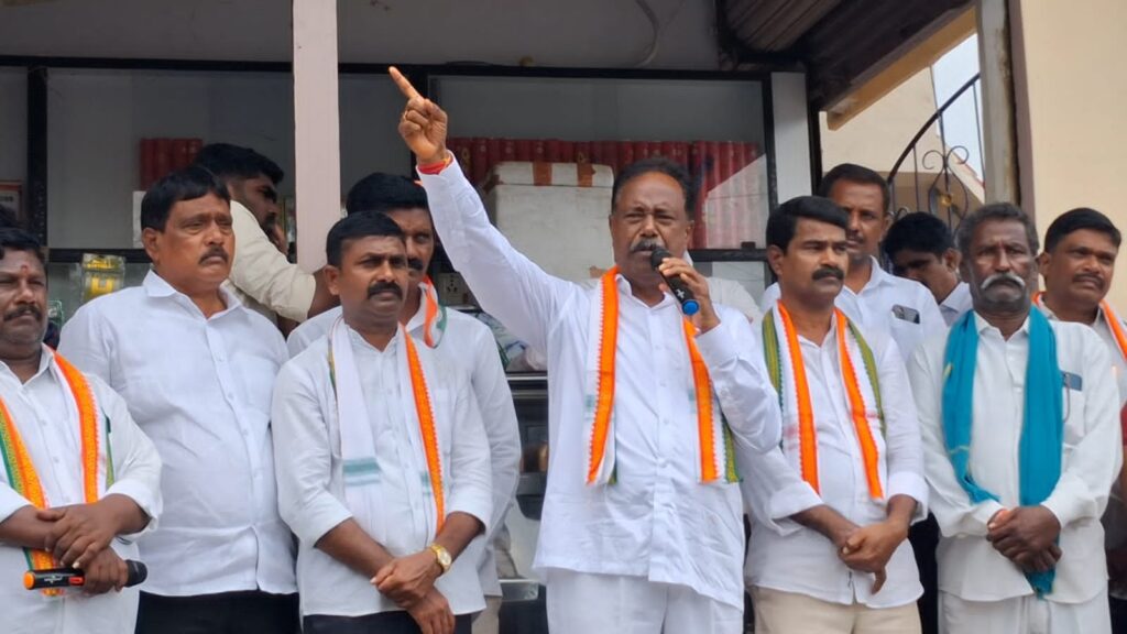 పది సంవత్సరాల బీఆర్ఎస్ పాలనను ప్రజలు మర్చిపోవద్దు