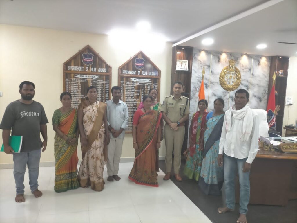 జిల్లా ఎస్పీకి గ్రామస్తుల కృతజ్ఞతలు..