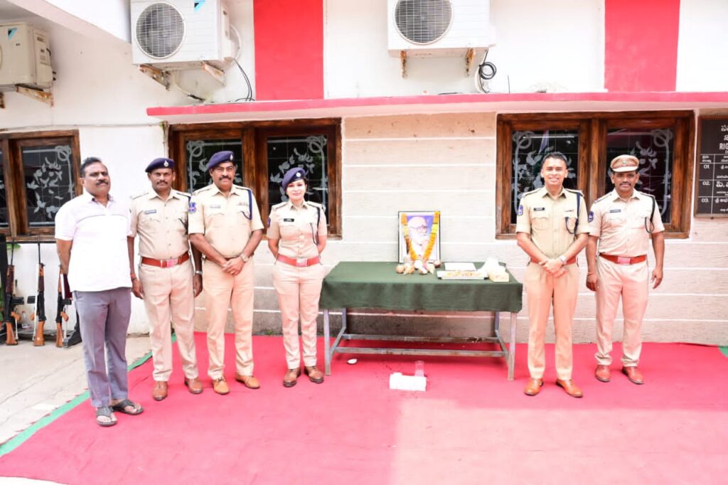 ప్రజా కవి కాళోజి సేవలు చిరస్మరణీయం..