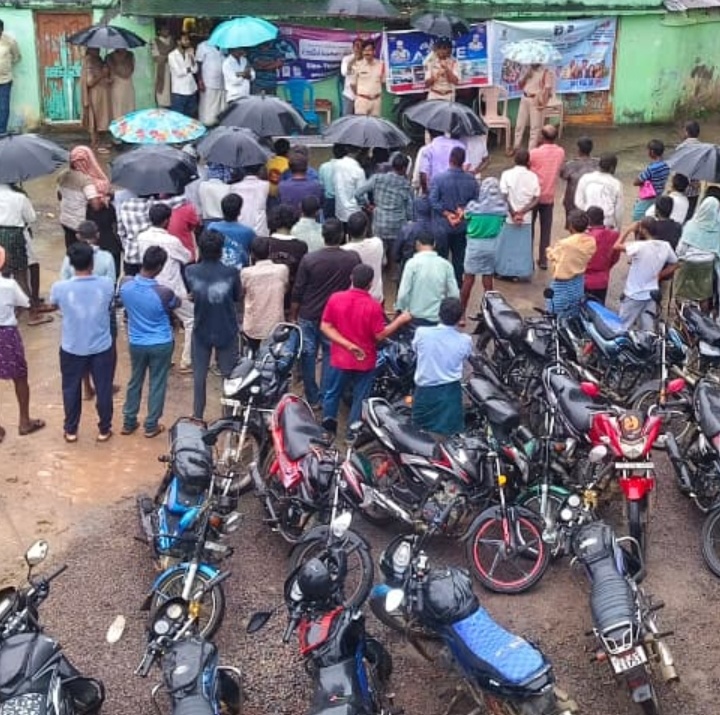 ప్రజలకు నేరాల నియంత్రణపై అవగాహన..