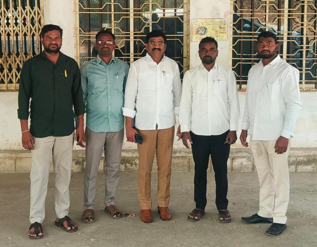సివిల్ రైట్స్ డే విజయవంతం చేయాలి..