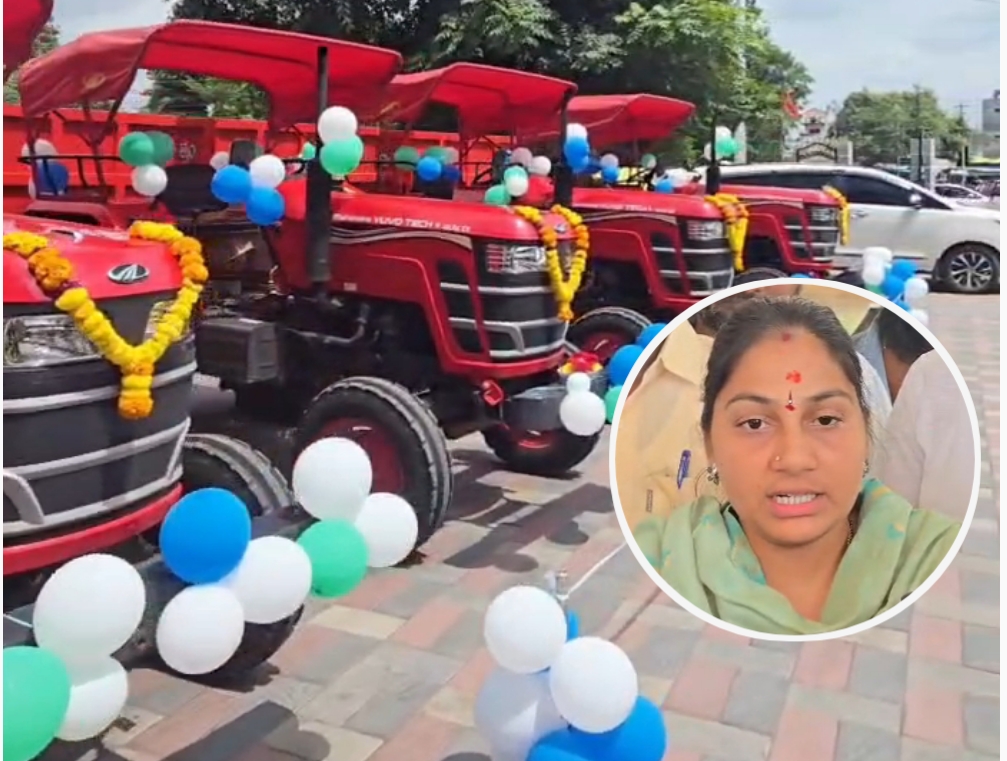 మున్సిపాలిటీకి కొత్త ట్రాక్టర్లు..