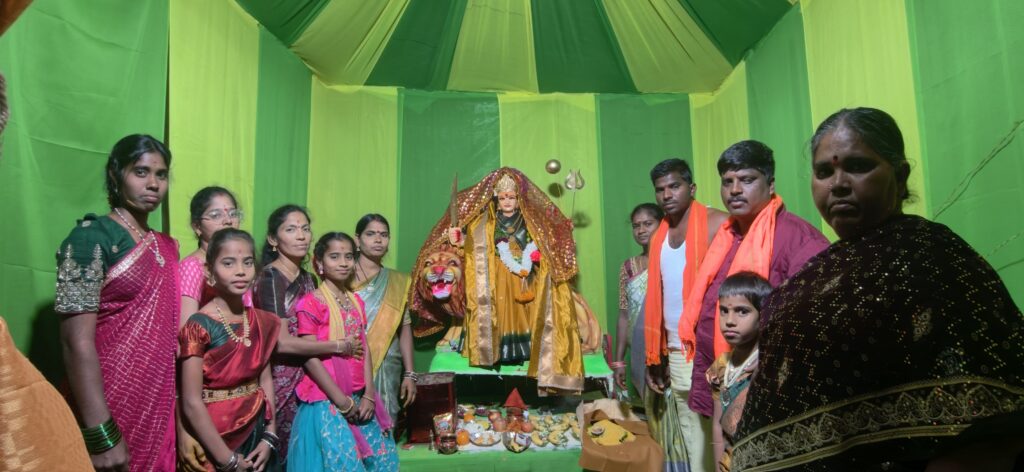 బొంపల్లిలో భక్తిశ్రద్ధలతో దేవి నవరాత్రి ఉత్సవాలు