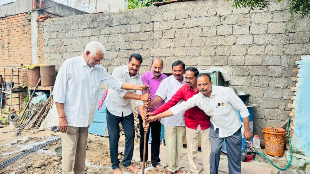 ఇందిరమ్మ ఇంటి నిర్మాణానికి శ్రీకారం..