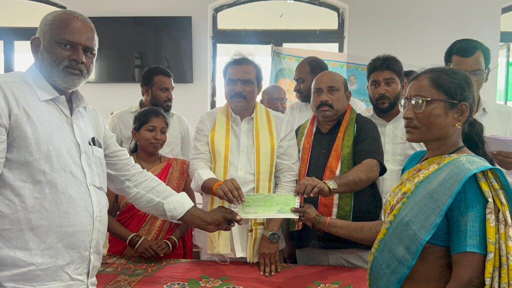 కళ్యాణలక్ష్మి చెక్కుల మంజూరులో జాప్యం లేకుండా చర్యలు తీసుకోవాలి..