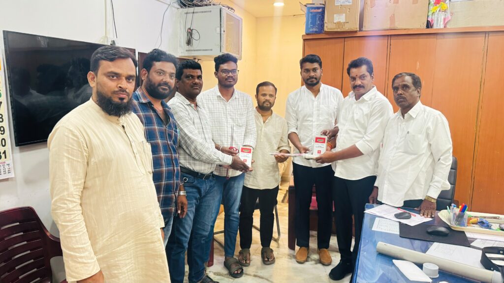 పత్తి తేమ పరీక్షల్లో పారదర్శకతకు నూతన మాయిశ్చర్ మిషన్లు