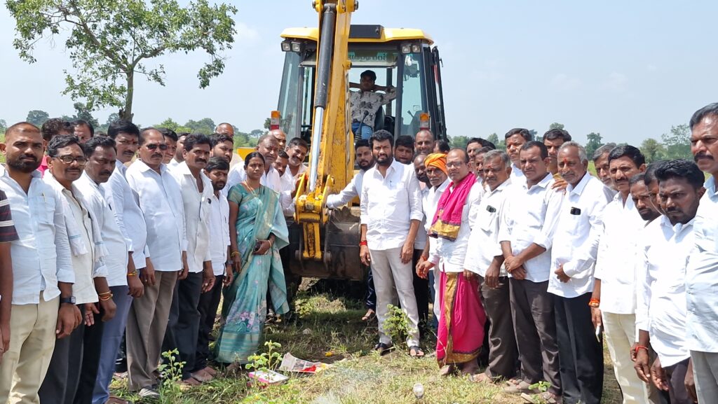 రూ.4 కోట్లతో ఏటీసీ సెంటర్‌కు భూమిపూజ