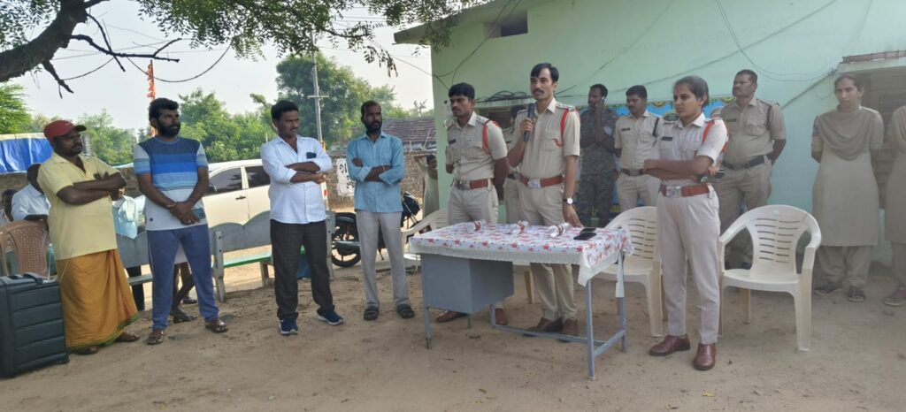 సీసీ కెమెరాలతో నేరాల నియంత్రణ..