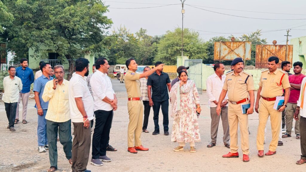 రైతులకు ఇబ్బందులు కలిగించవద్దు: ఎస్పీ