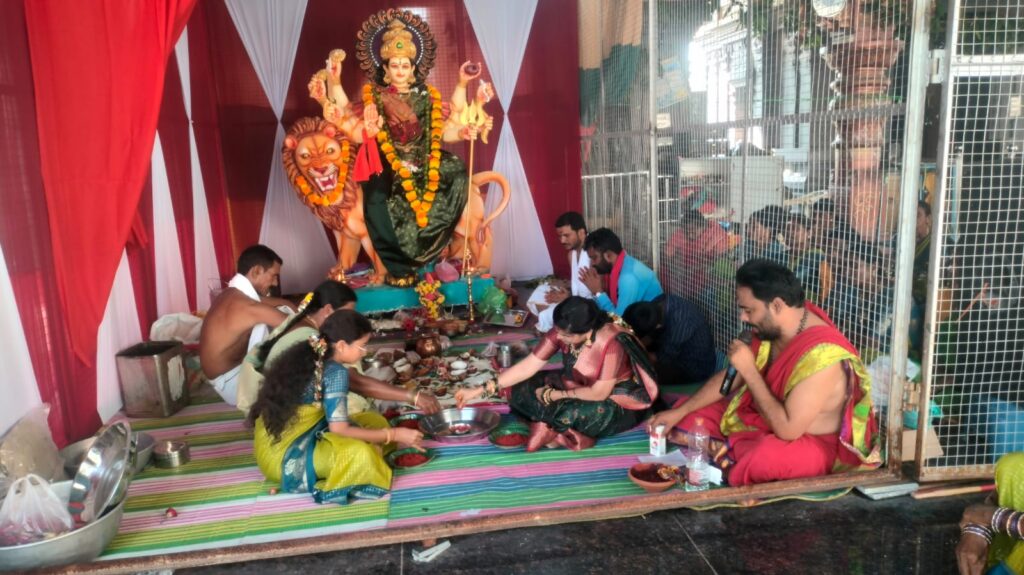సాంబమూర్తి దేవాలయంలో దుర్గామాత విగ్రహ ప్రతిష్టాపన 