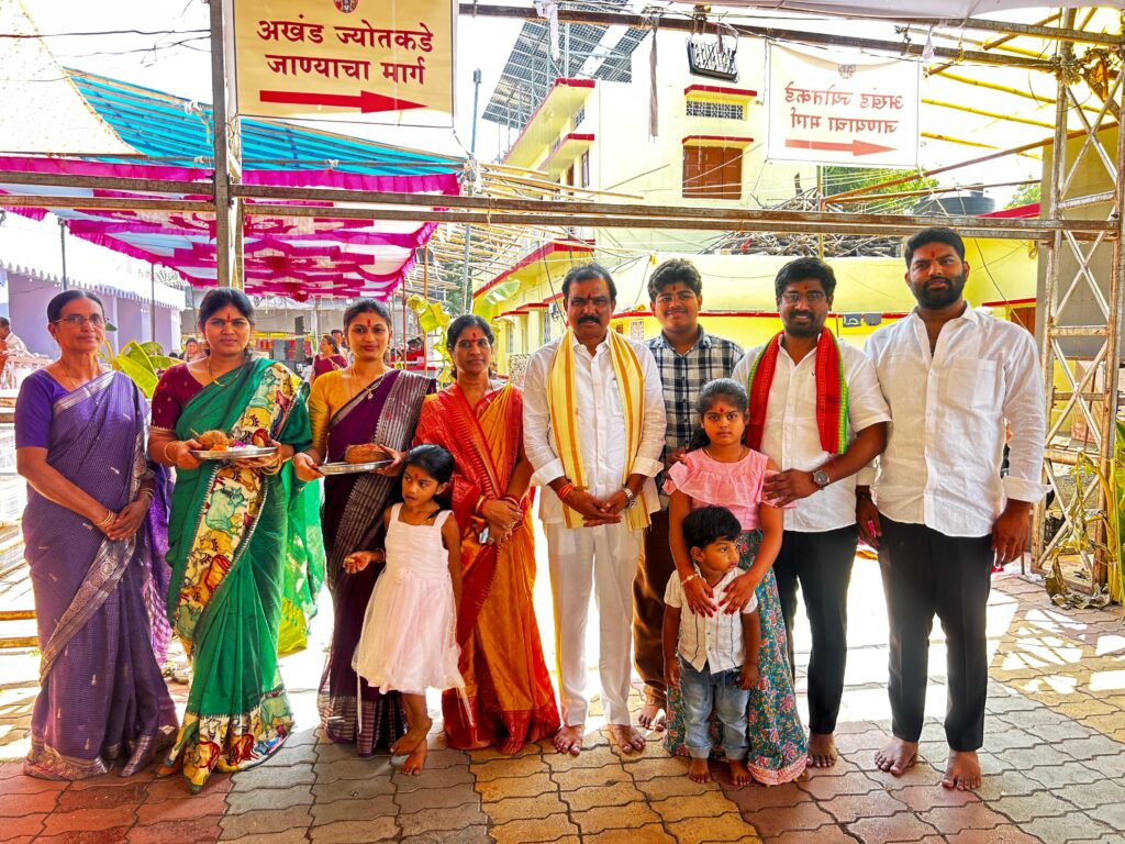 కేలాపూర్ అమ్మవారి ఆలయంలో ప్రత్యేక పూజలు..