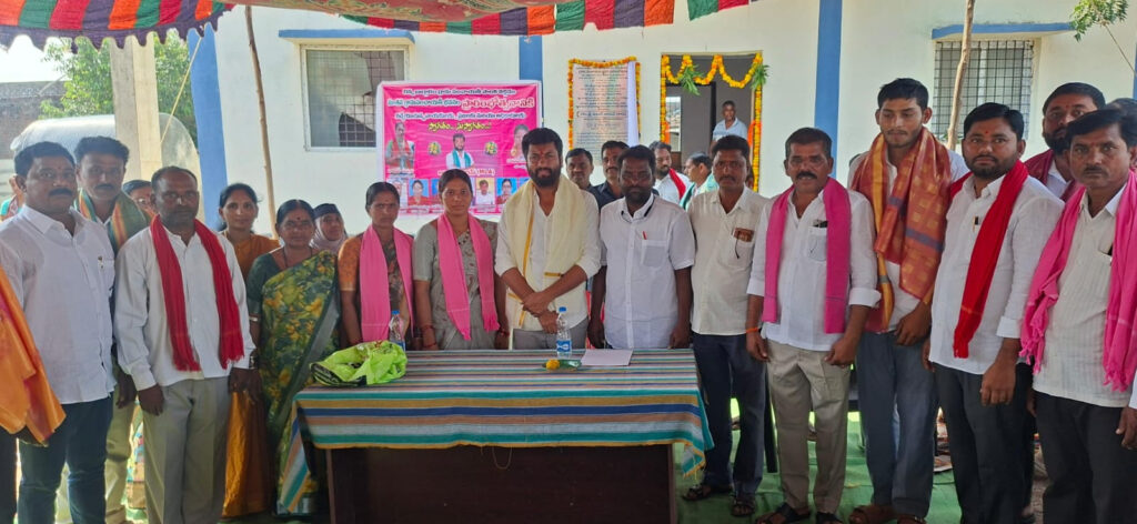 పంచాయతీ  భవనాన్ని ప్రారంభించిన ఎమ్మెల్యే